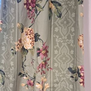 NIP- Sandringham Floral Room Darkening Cottagecore Pinch Pleat Drapes 48×84 In.